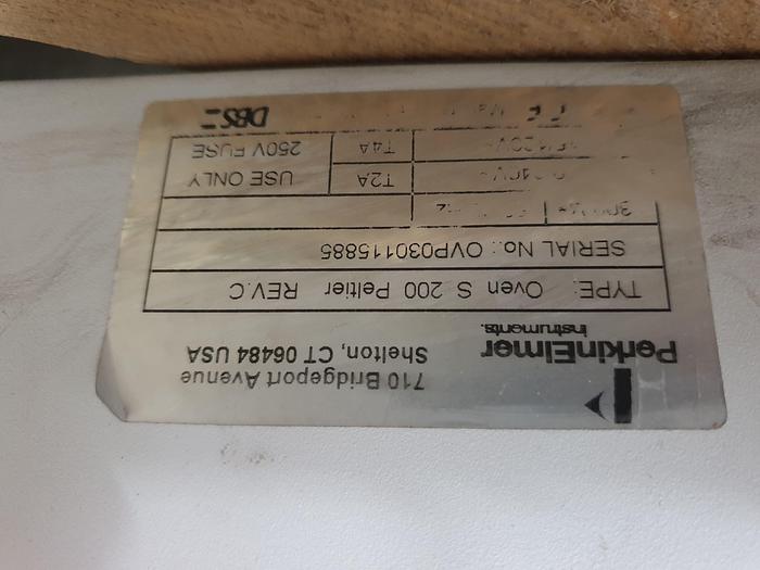 Used Perkin Elmer Series 200 HPLC System