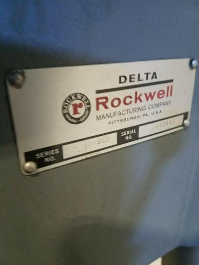 Used Delta Rockwell Drill Press Metal and Wood has cracked bracket to hold table up