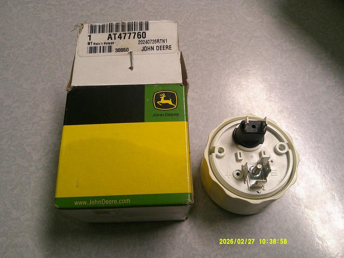 DEERE AT477760
