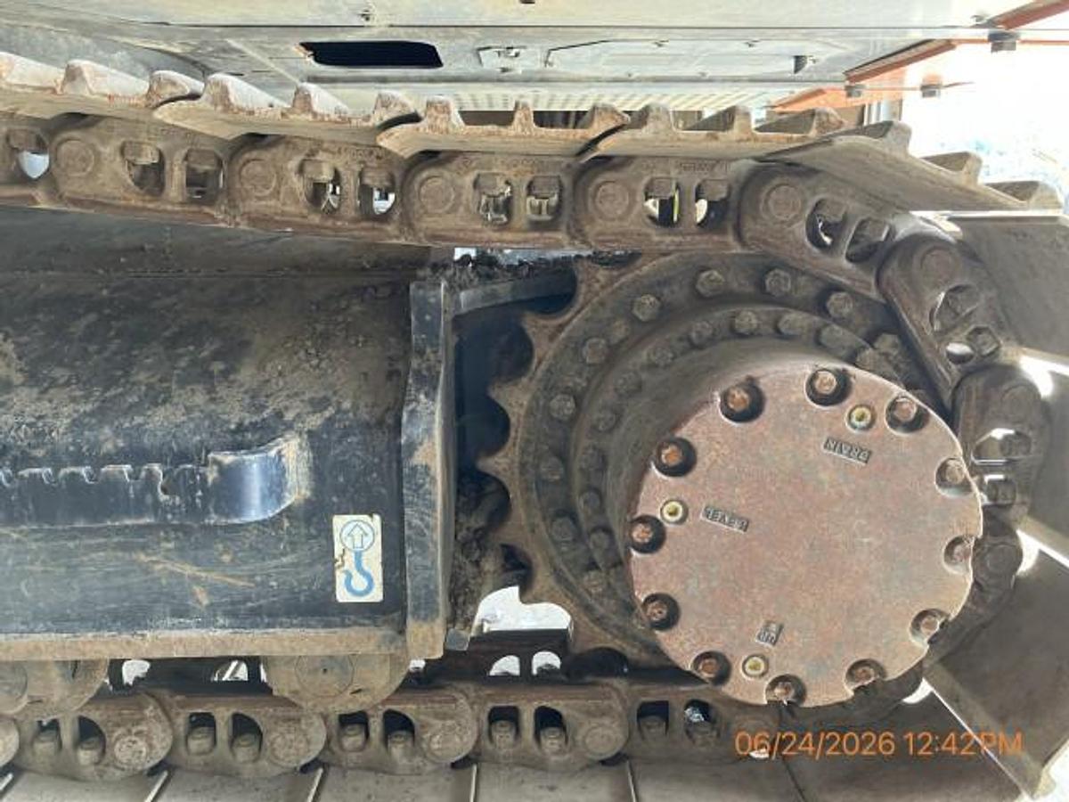 Used 2021 HITACHI ZX200-6