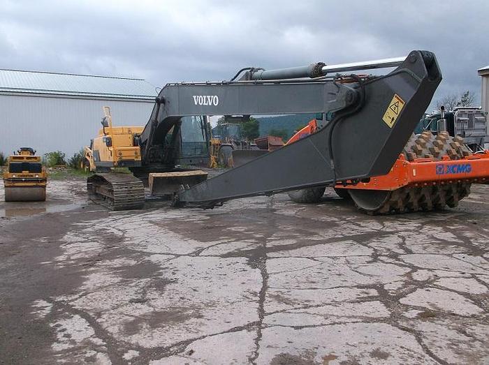 Used 2013 VOLVO EC250D LR