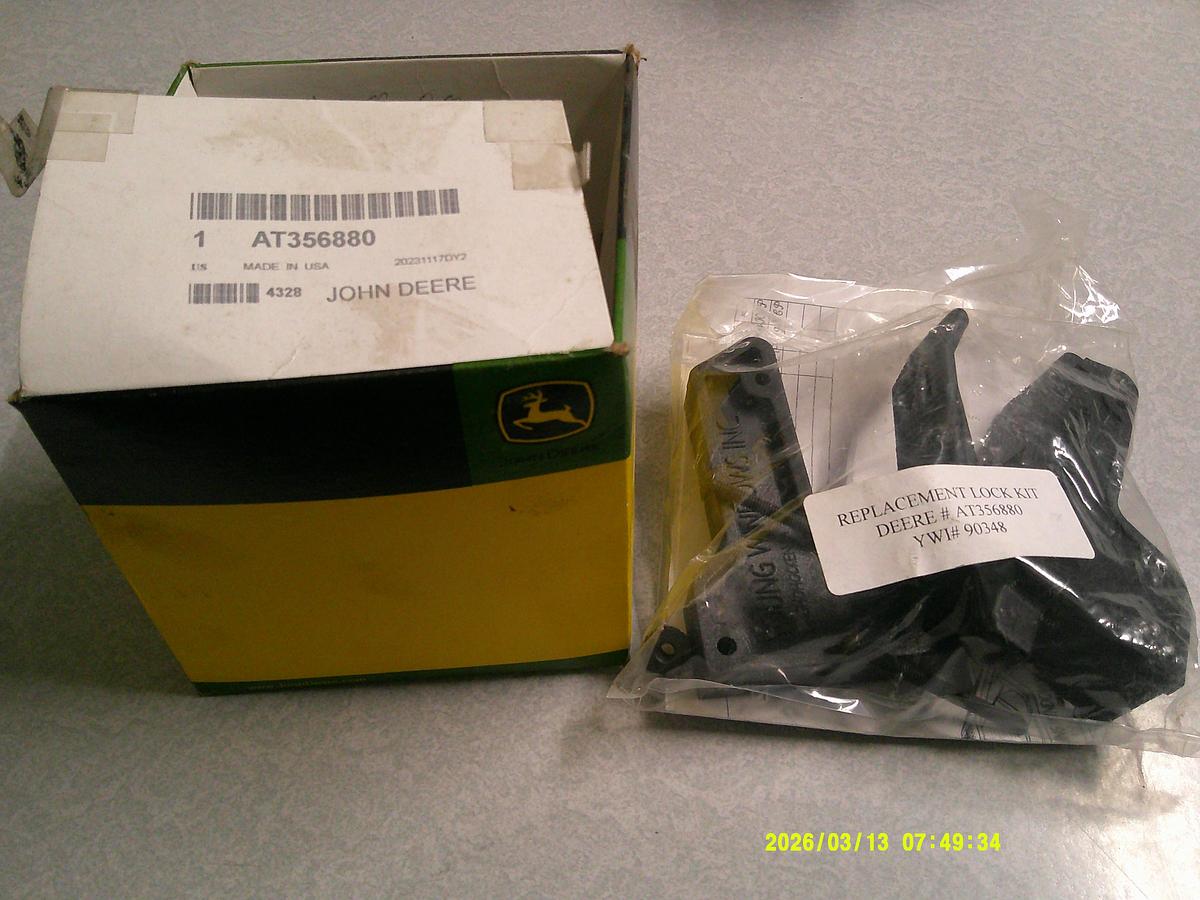 DEERE AT356880