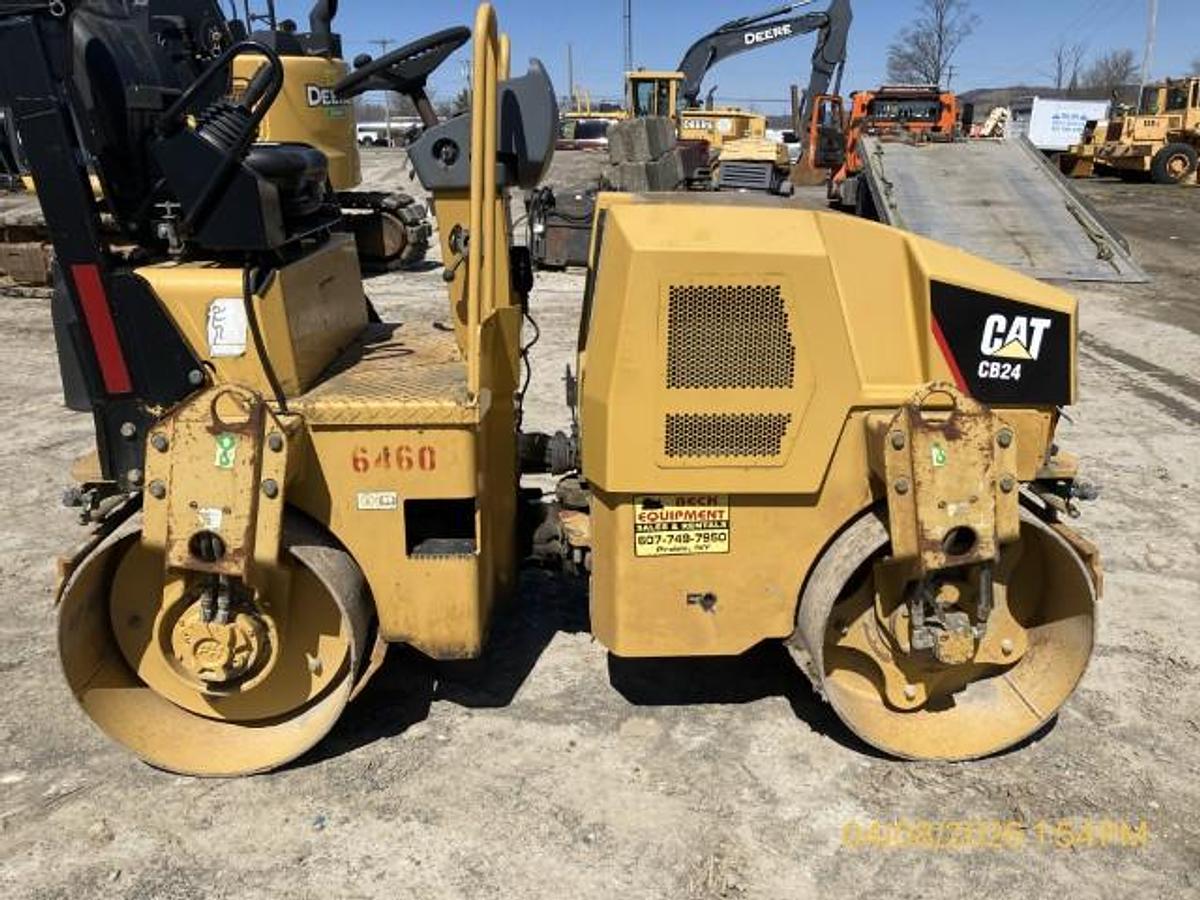 Used 2012 CATERPILLAR CB24XT