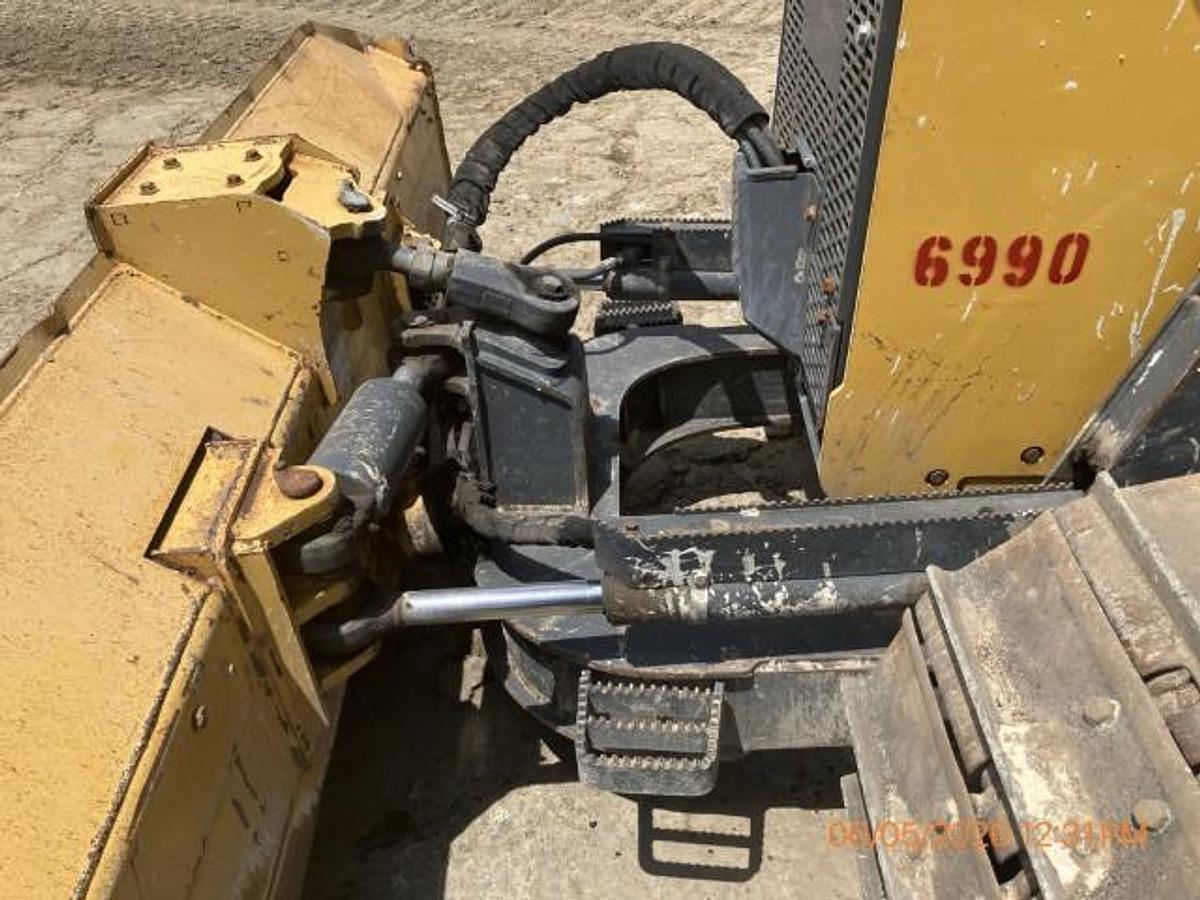 Used 2019 DEERE 650k LGP