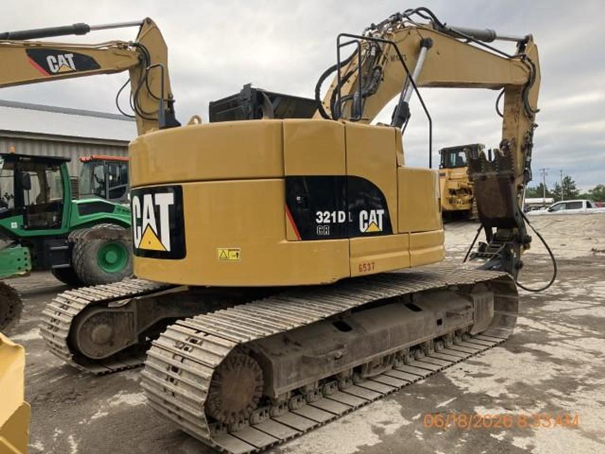 Used 2014 CATERPILLAR 321D LCR