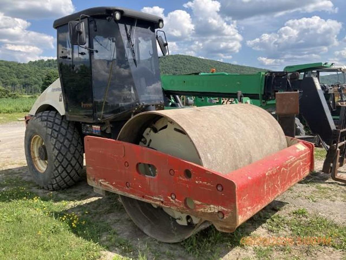 Used 2005 INGERSOLL-RAND SD105DX TF