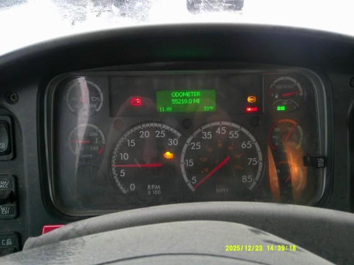 Used 2019 Freightliner M2 106