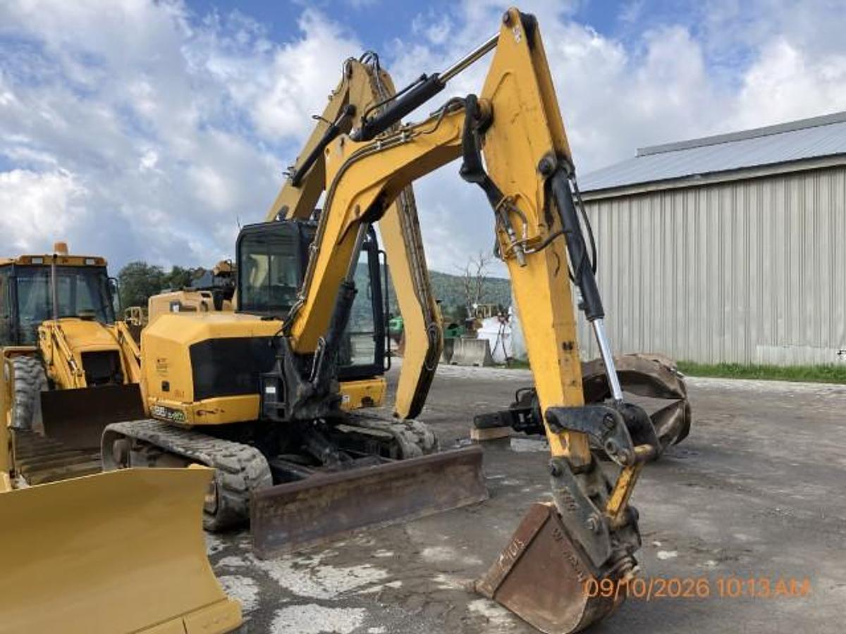 Used 2016 JCB 85Z-1
