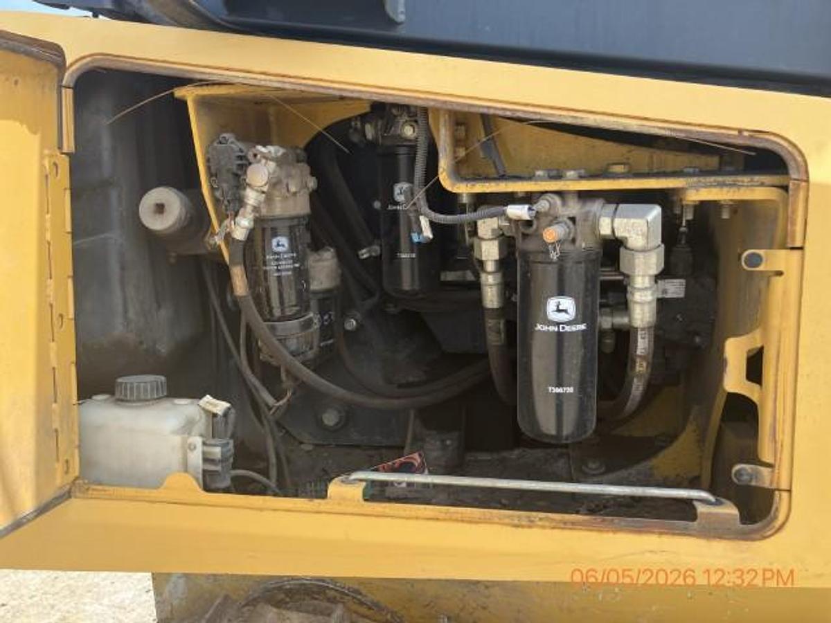 Used 2019 DEERE 650k LGP