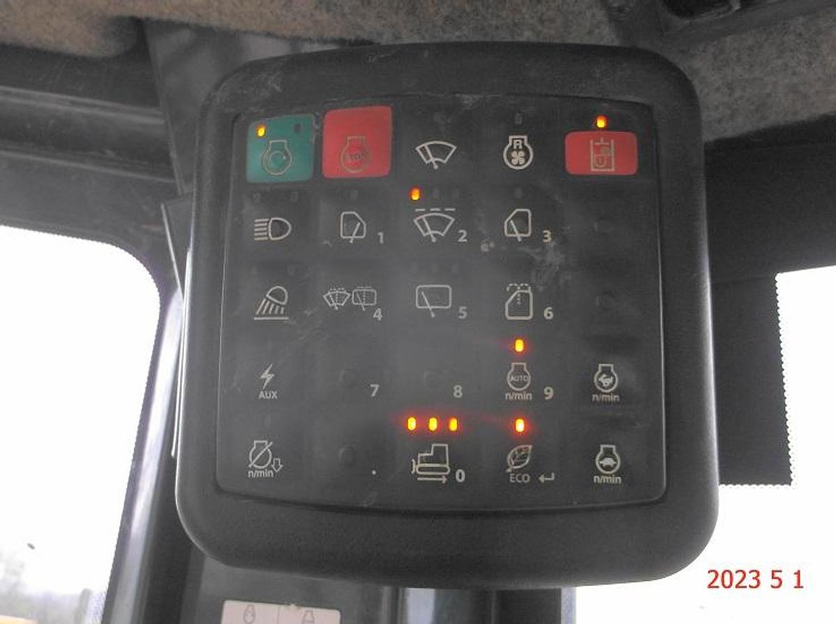 Used 2017 DEERE 850K WLT