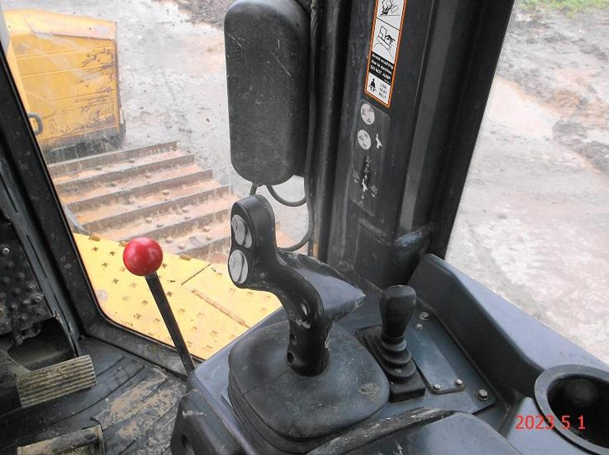 Used 2017 DEERE 850K WLT