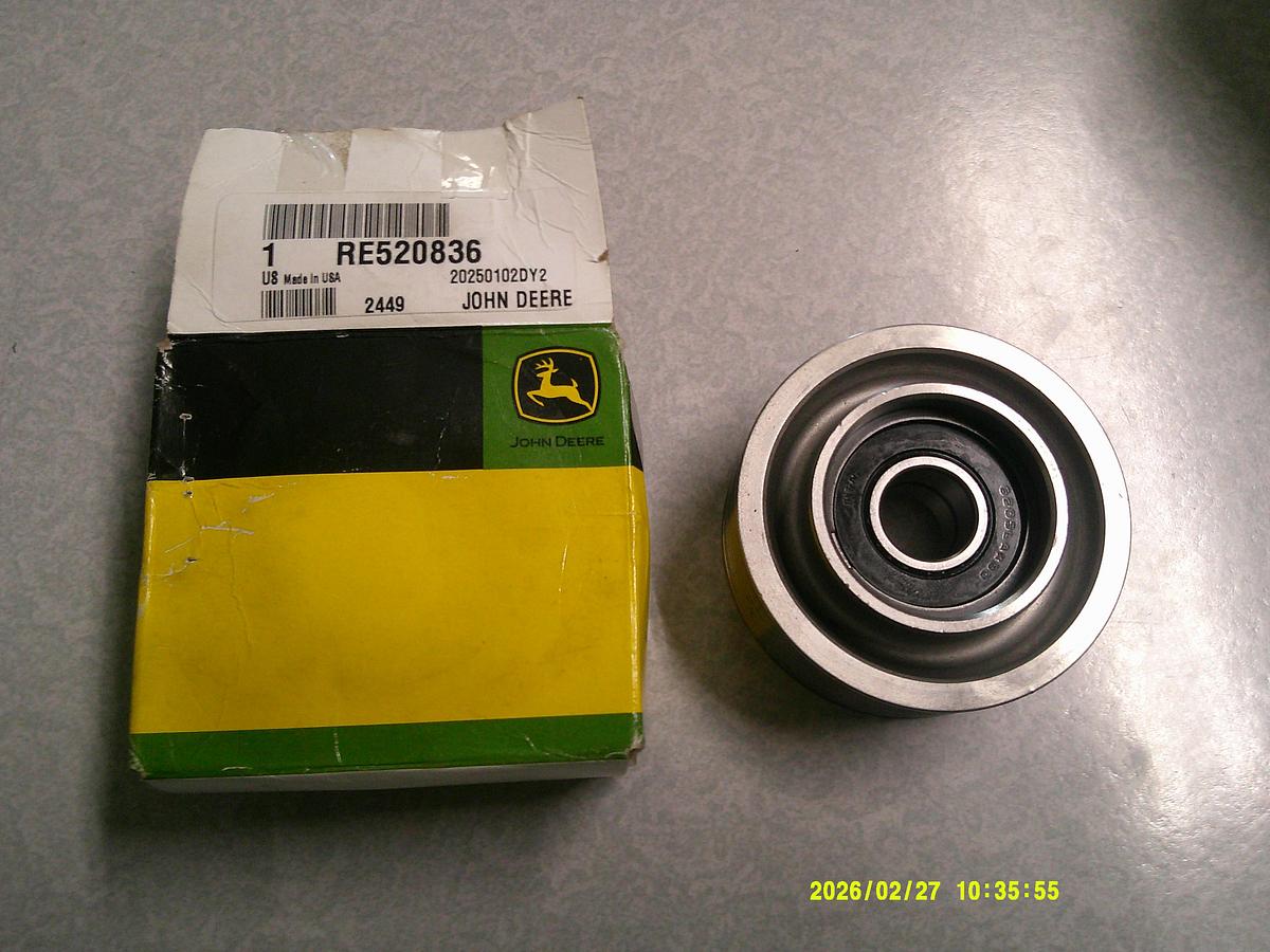 DEERE RE520836