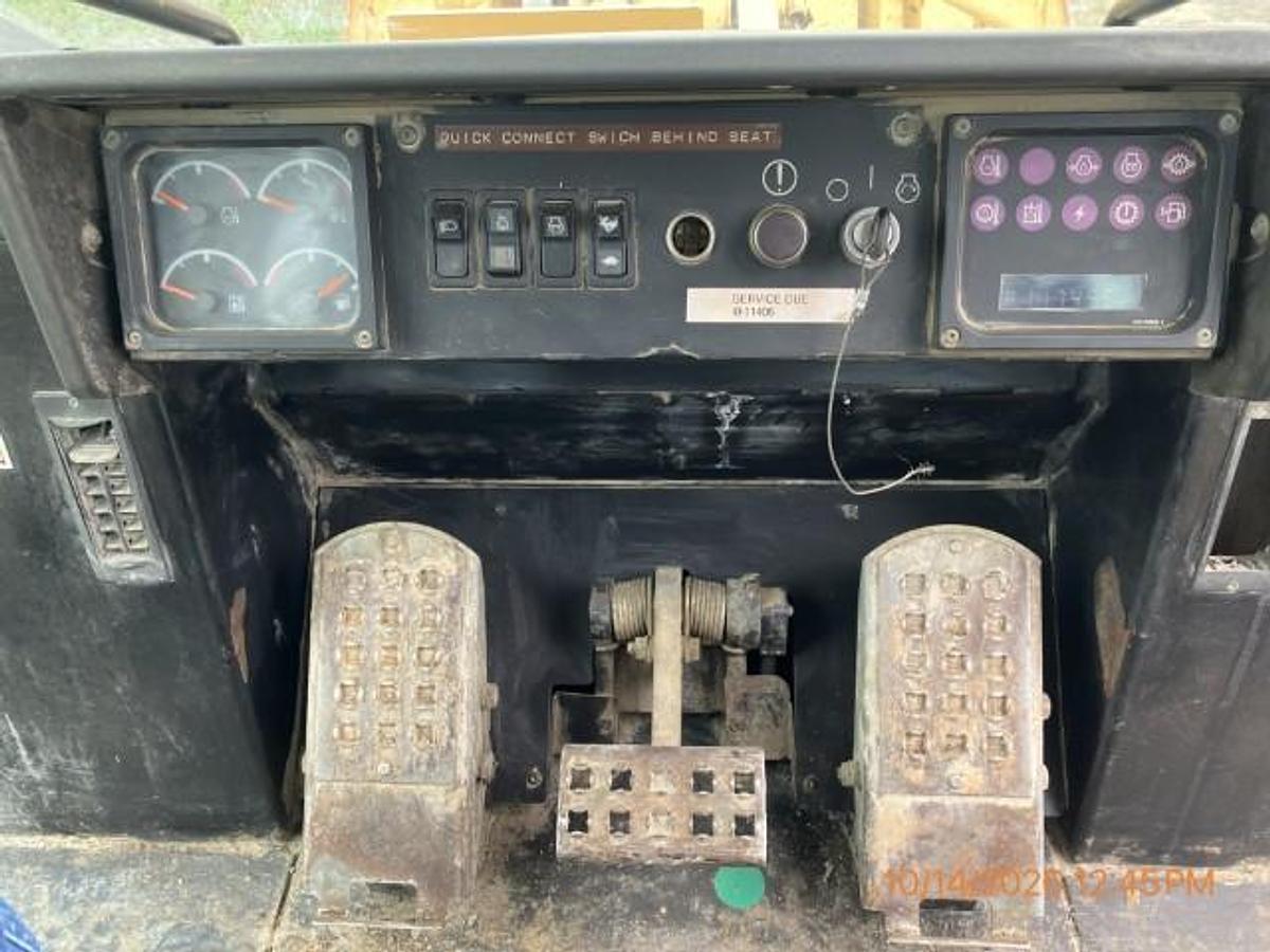 Used 2001 CATERPILLAR 963C