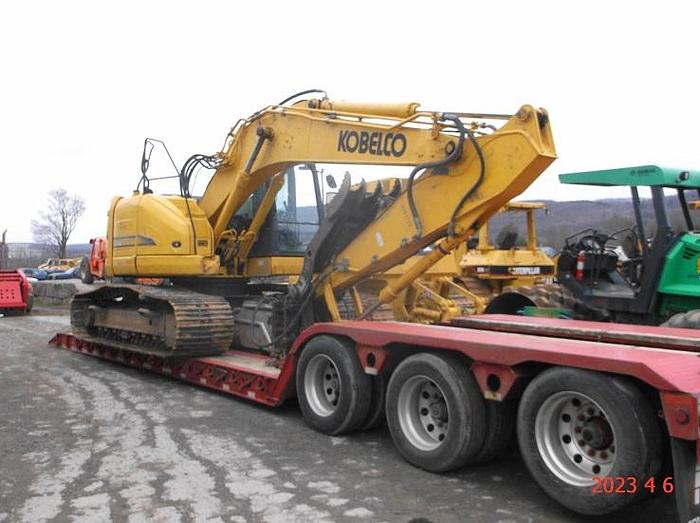 Used 2014 KOBELCO SK230SR