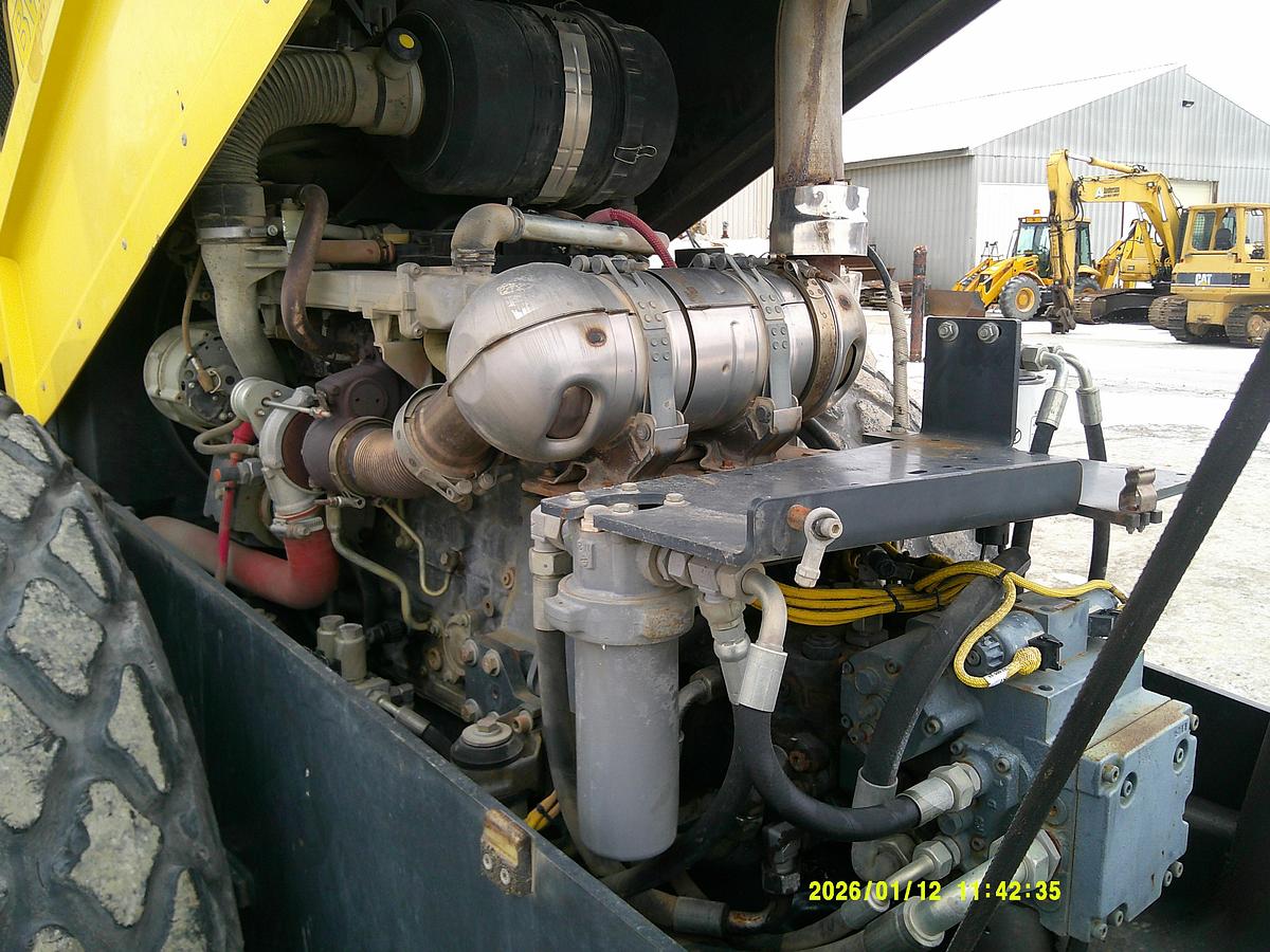 Used 2015 BOMAG BW211D-5