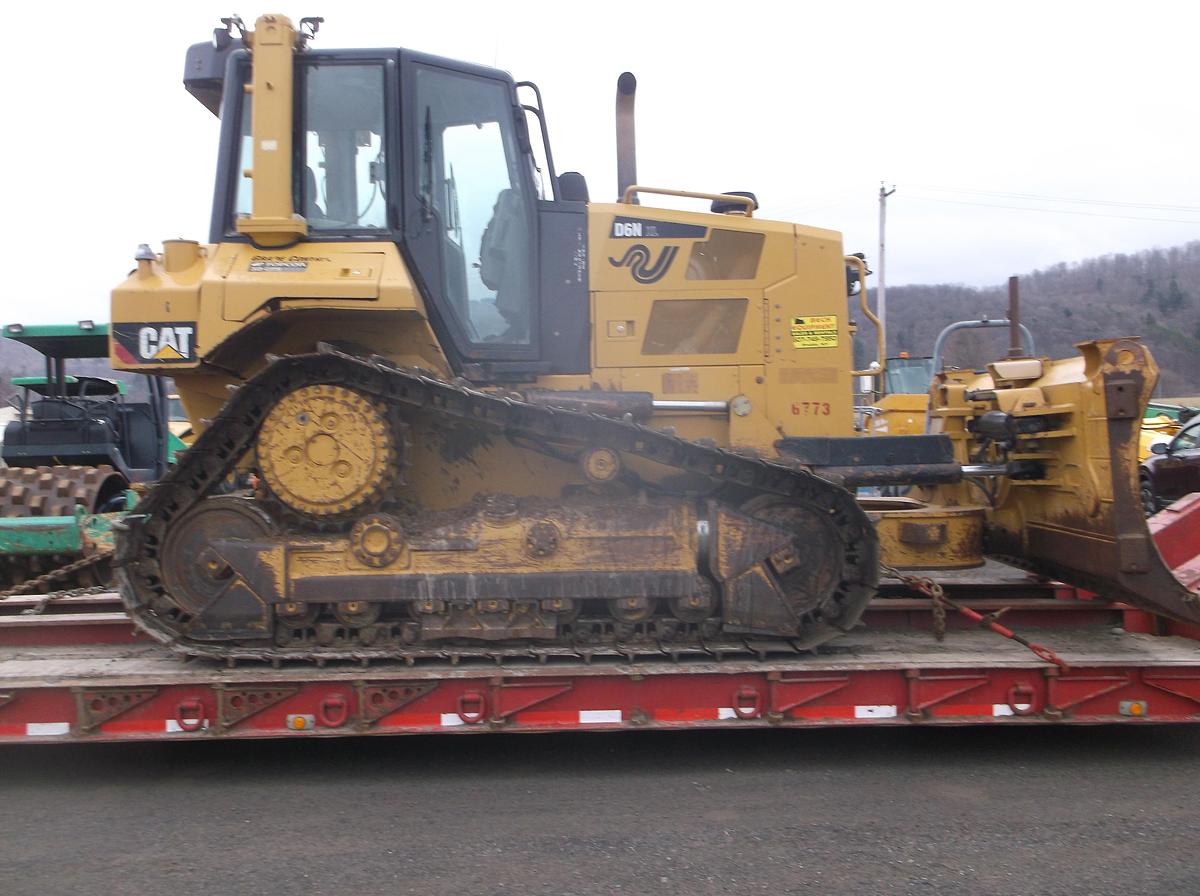 Used 2016 CATERPILLAR D6N XL