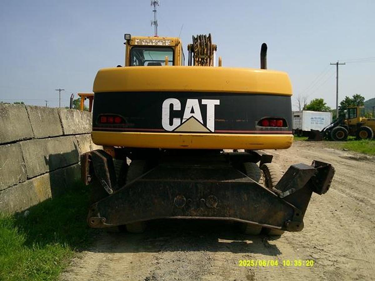 Used 2005 CATERPILLAR M316C
