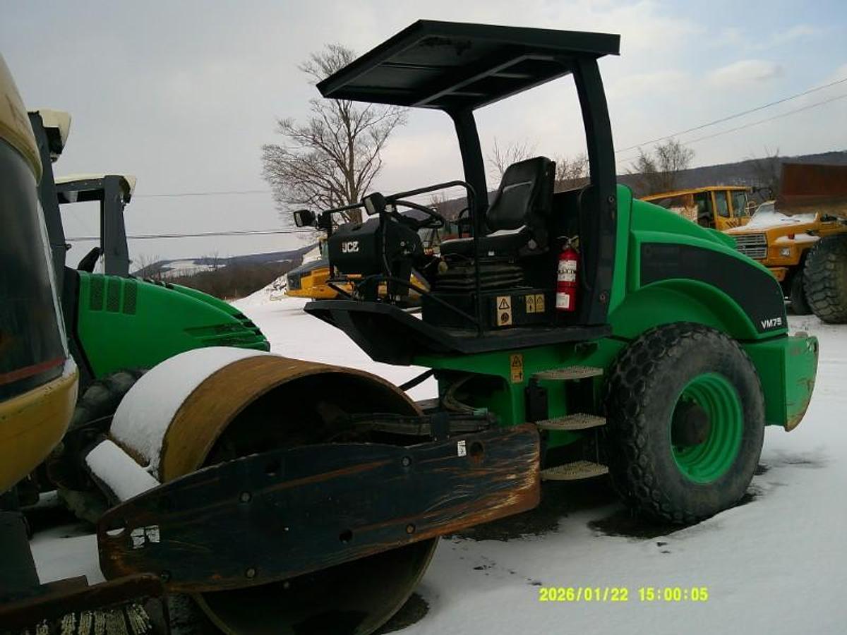 Used 2014 JCB VIBROMAX VM75D