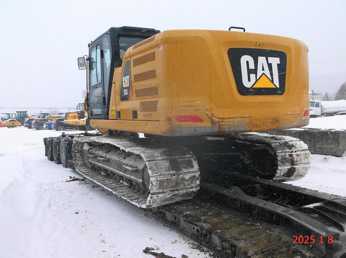 Used 2018 CATERPILLAR 323