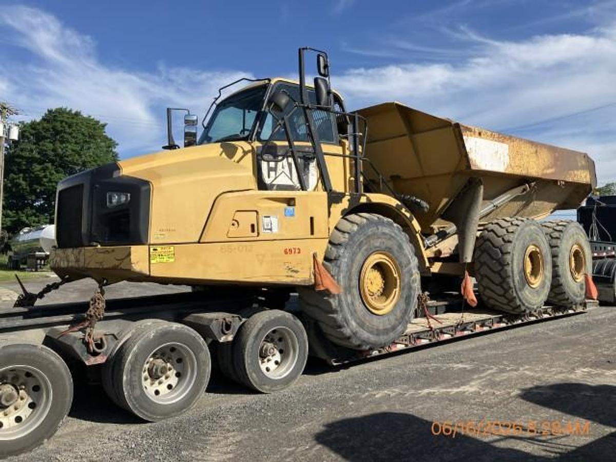 Used 2012 CATERPILLAR 740B