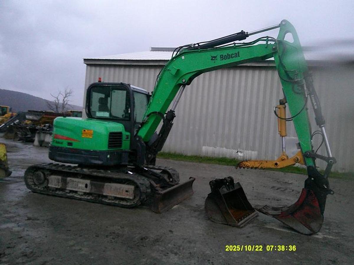 Used 2015 BOBCAT E85