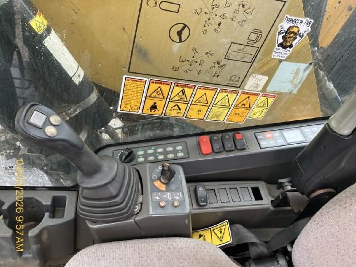 Used 2018 CATERPILLAR MH3026