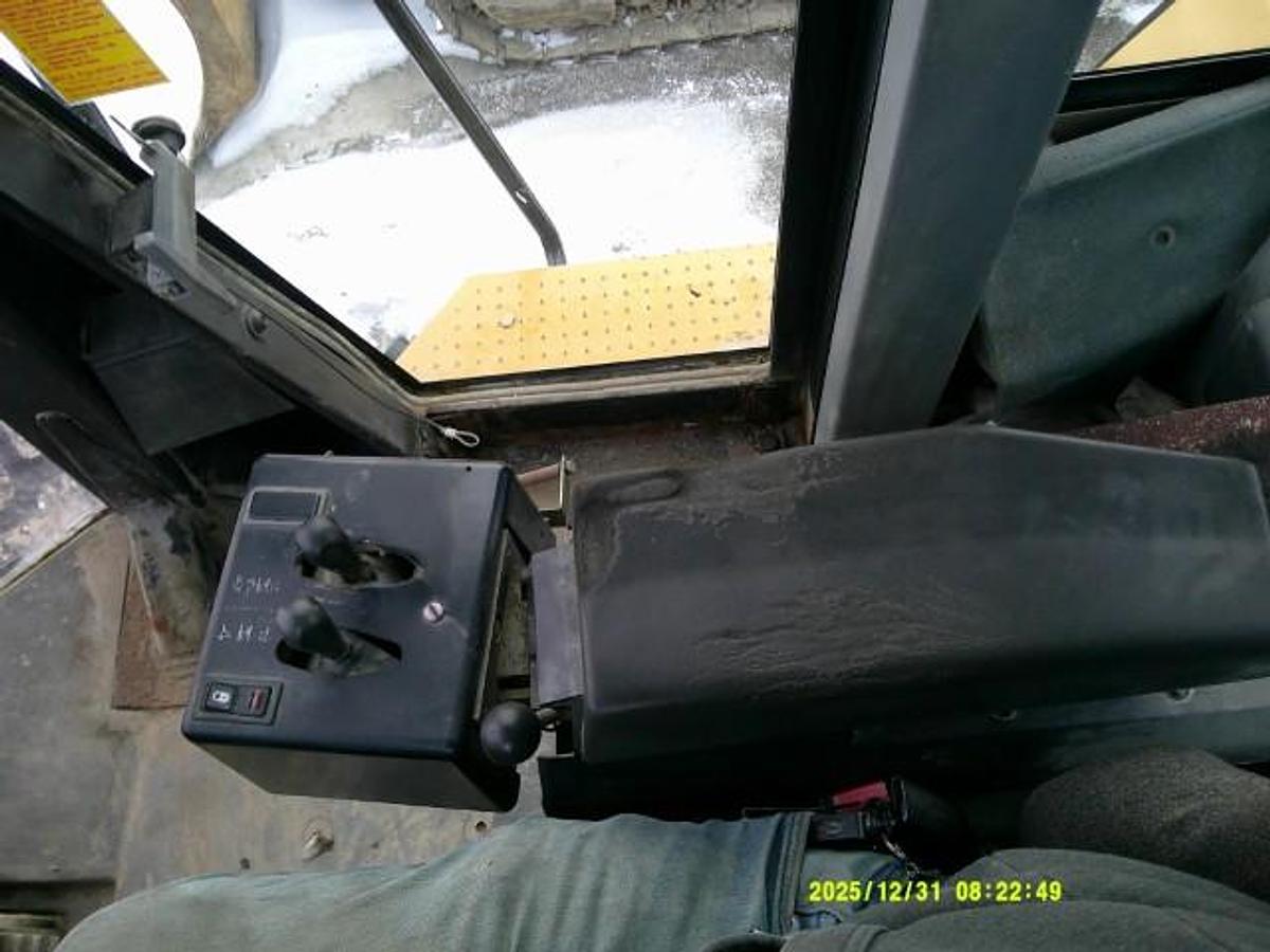 Used 1999 CATERPILLAR 966G