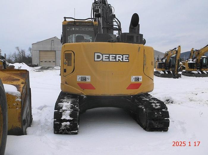 Used 2018 DEERE 135G