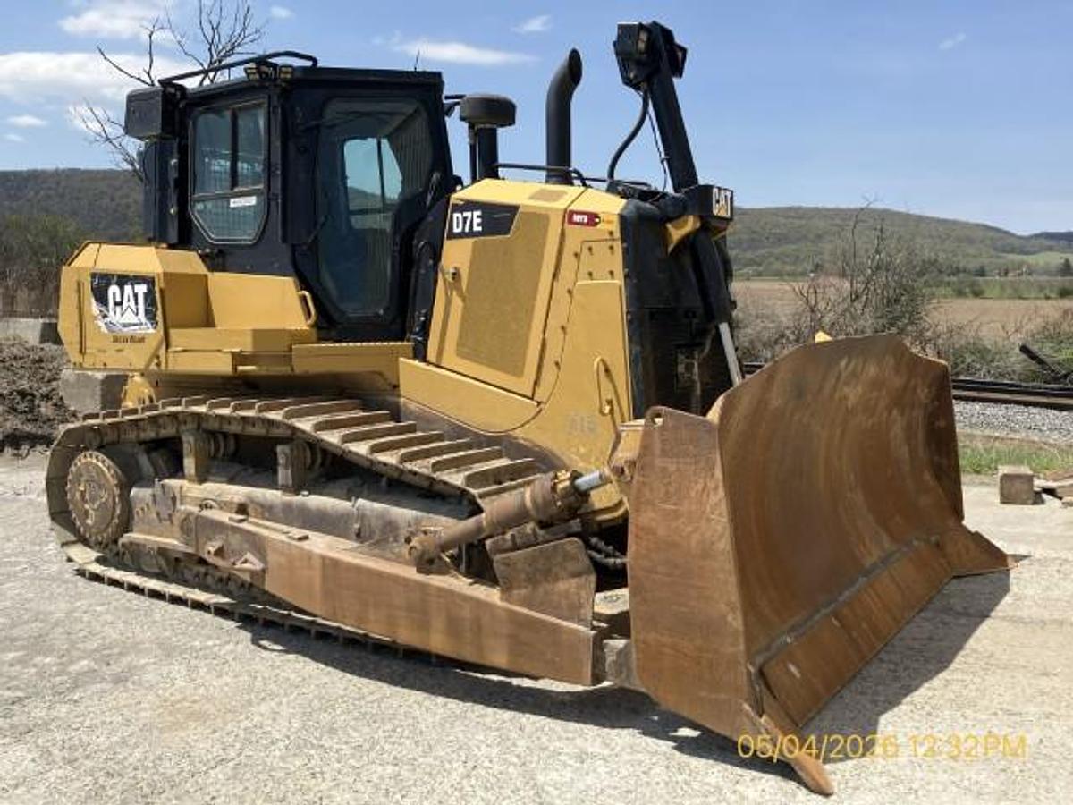 Used 2015 CATERPILLAR D7E