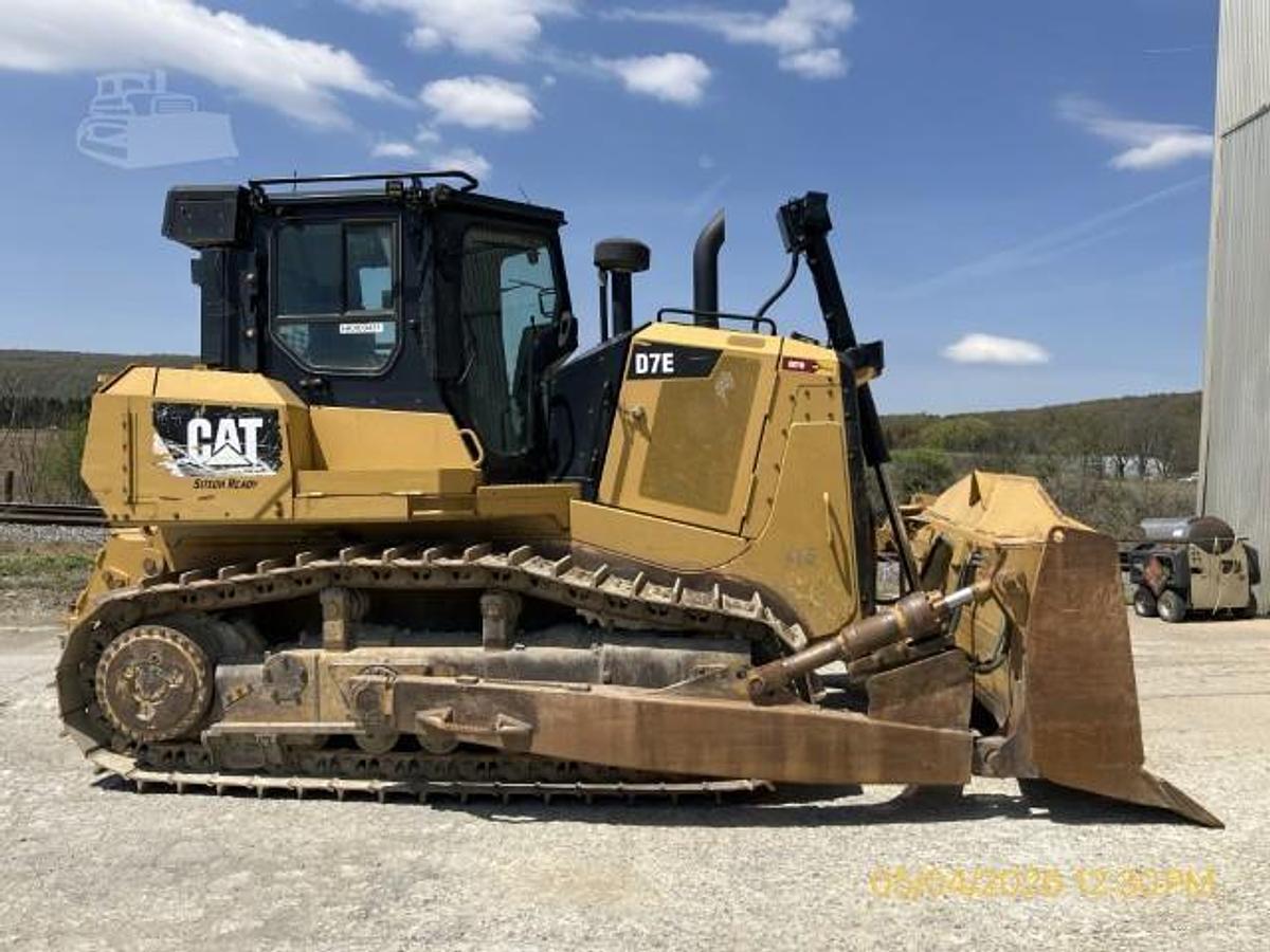 Used 2015 CATERPILLAR D7E
