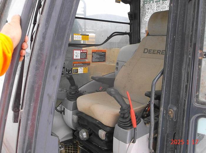 Used 2018 DEERE 135G