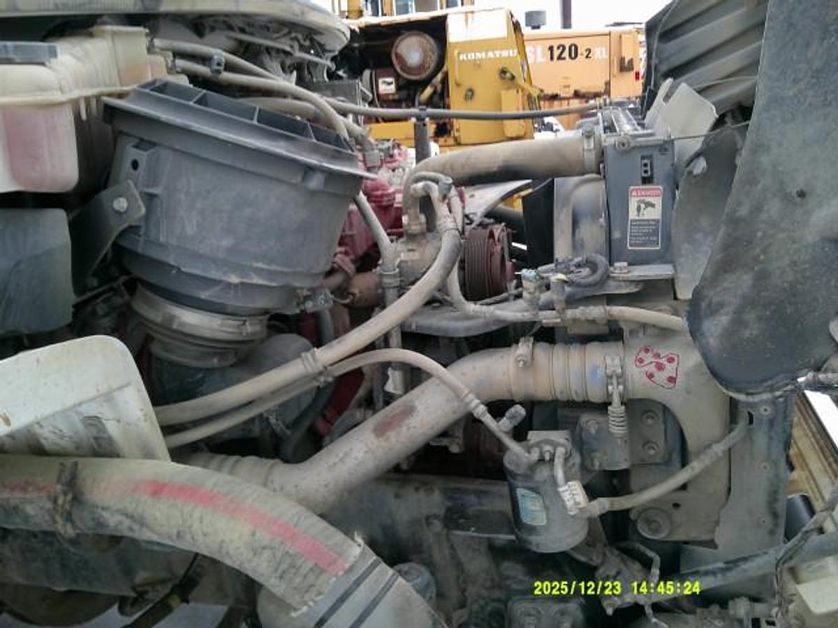 Used 2019 Freightliner M2 106