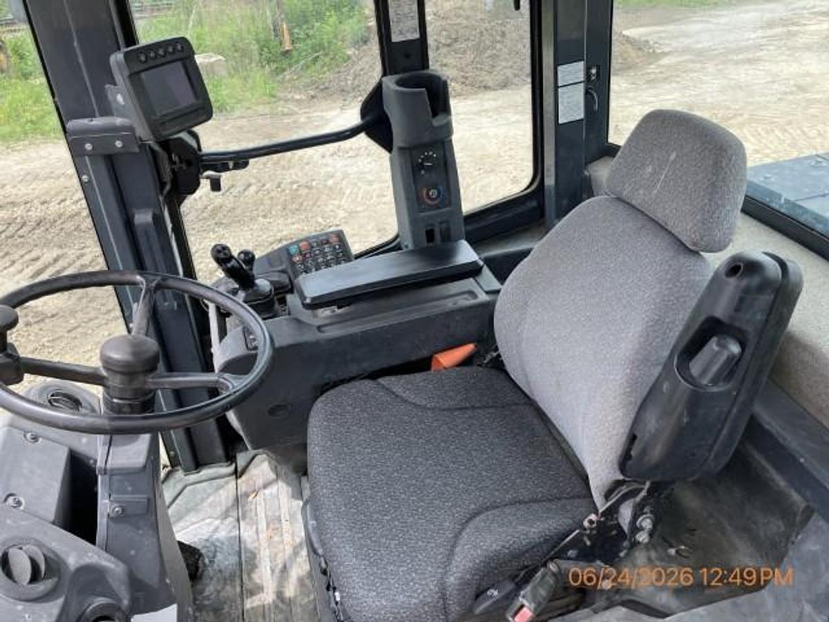 Used 2018 DEERE 524K-II