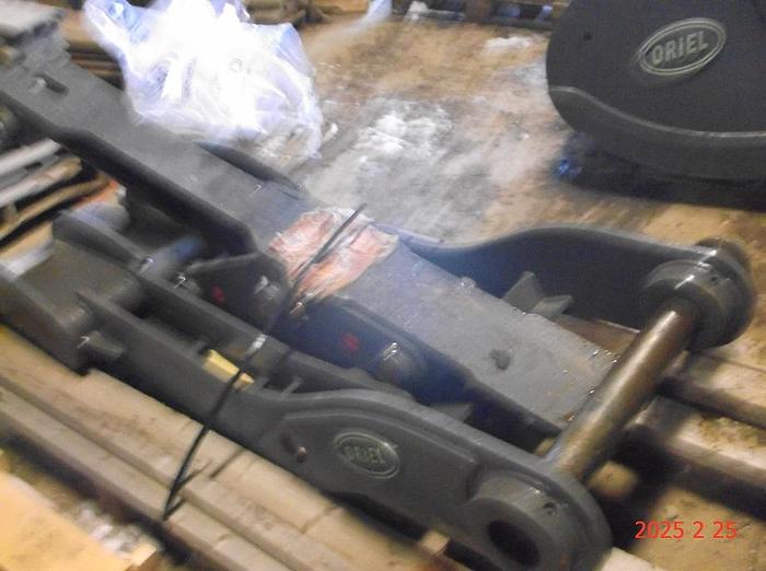 KOBELCO SK210 LC Pro link Hyd thumb