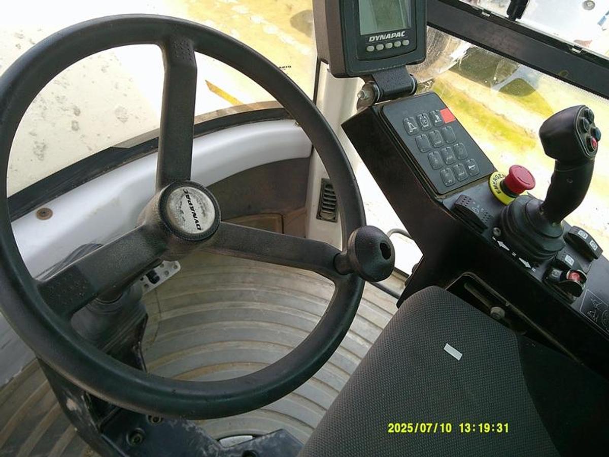 Used 2015 Dynapac-Atlas Copco CA2500D