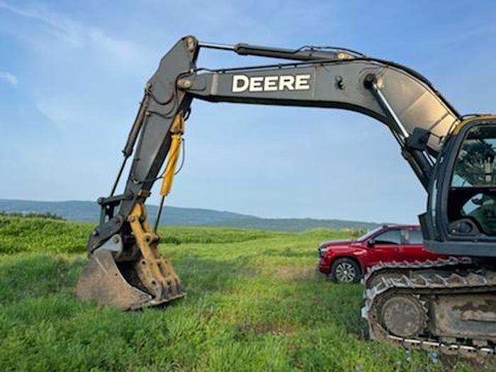 Used 2013 DEERE JD350G LC