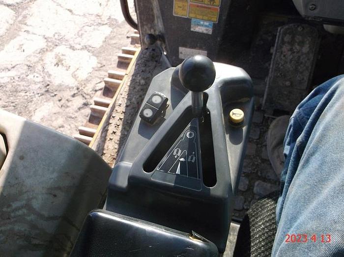 Used 2008 CATERPILLAR 963D