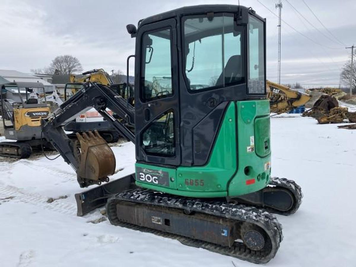 Used 2019 DEERE 30G