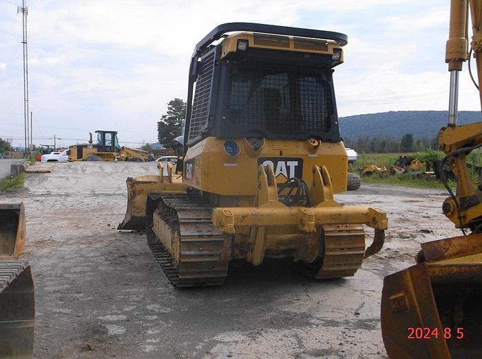 Used CATERPILLAR D5K