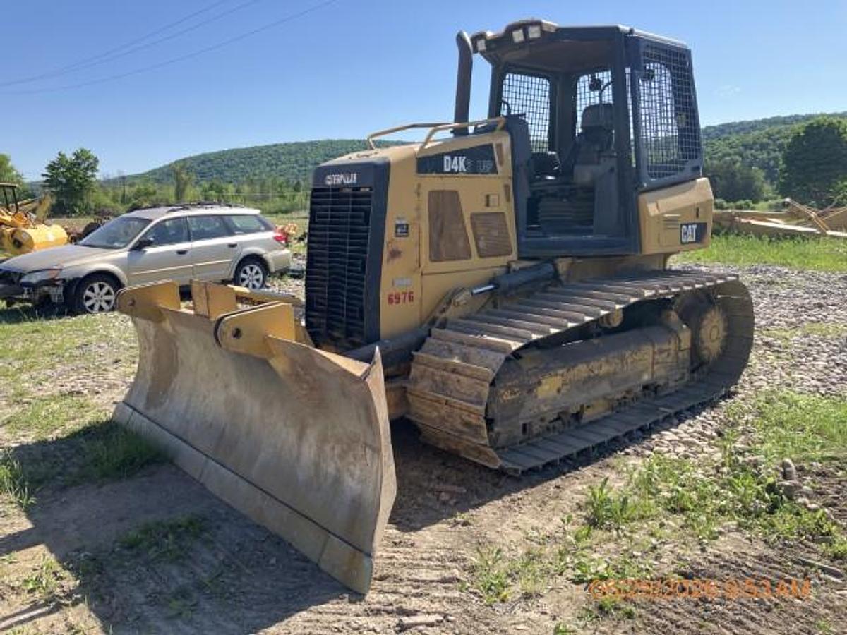 Used 2015 CATERPILLAR D4K LGP