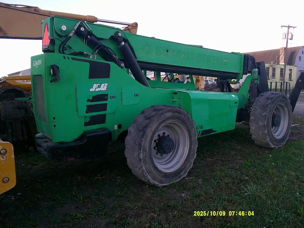 Used 2016 JLG 10054
