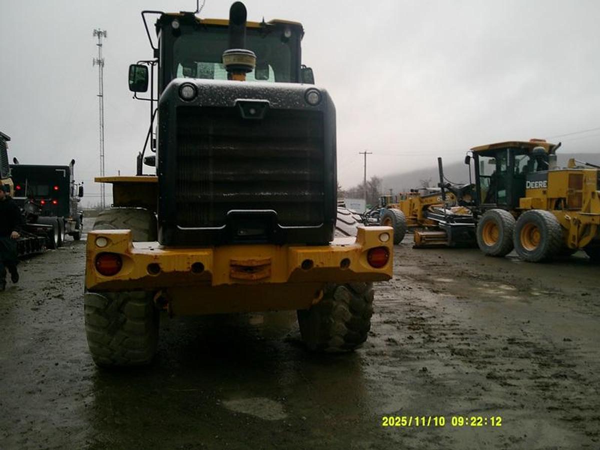 Used 2014 CATERPILLAR 924K