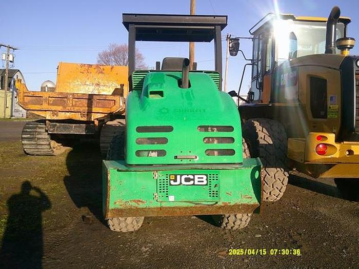 Used 2014 JCB VIBROMAX VM75D