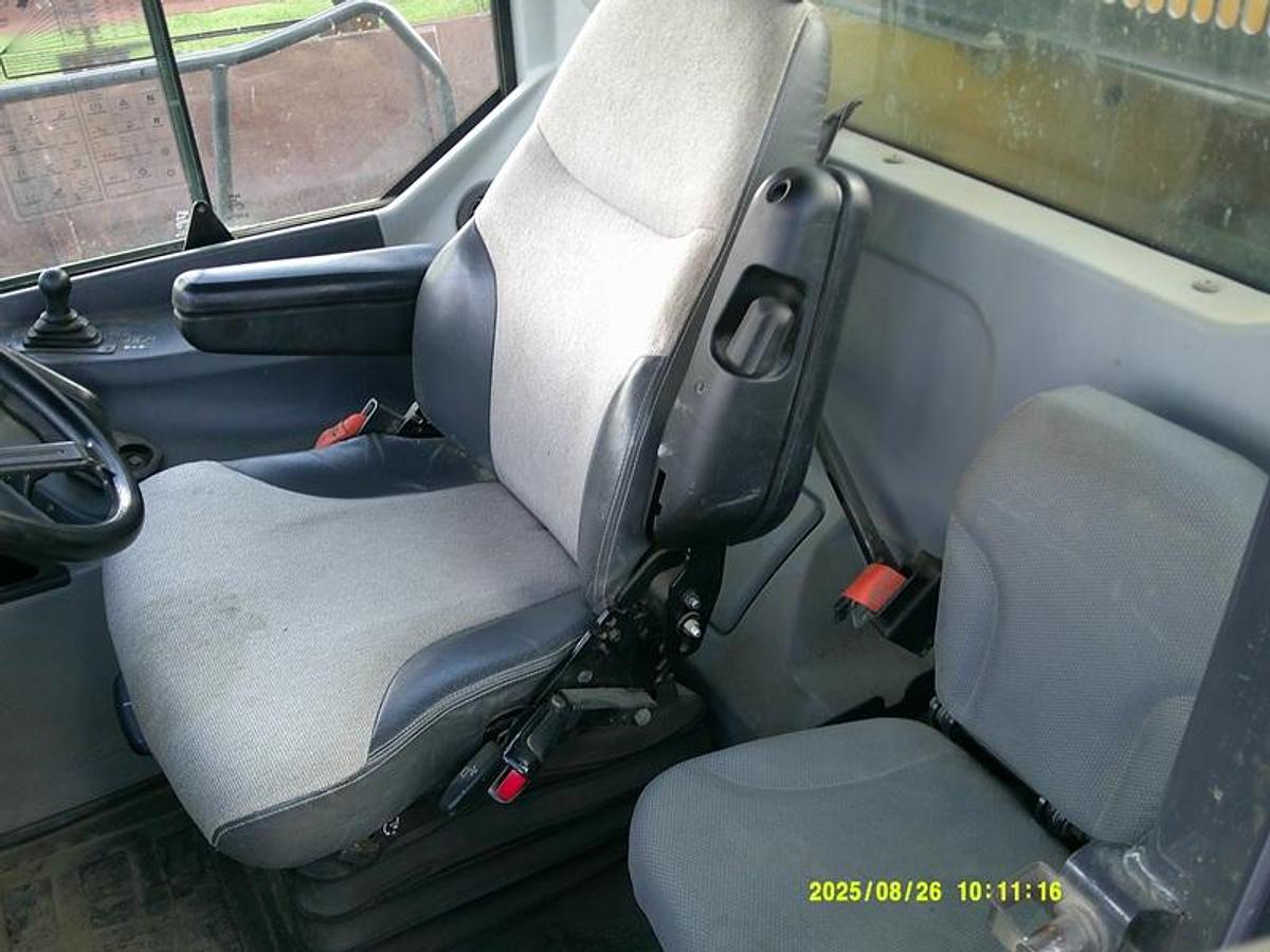 Used 2019 DEERE 260E