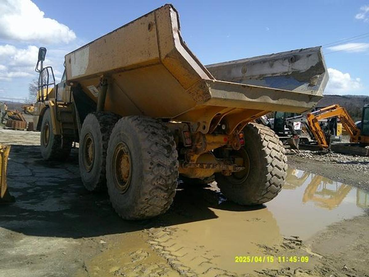 Used 2014 CATERPILLAR 730C