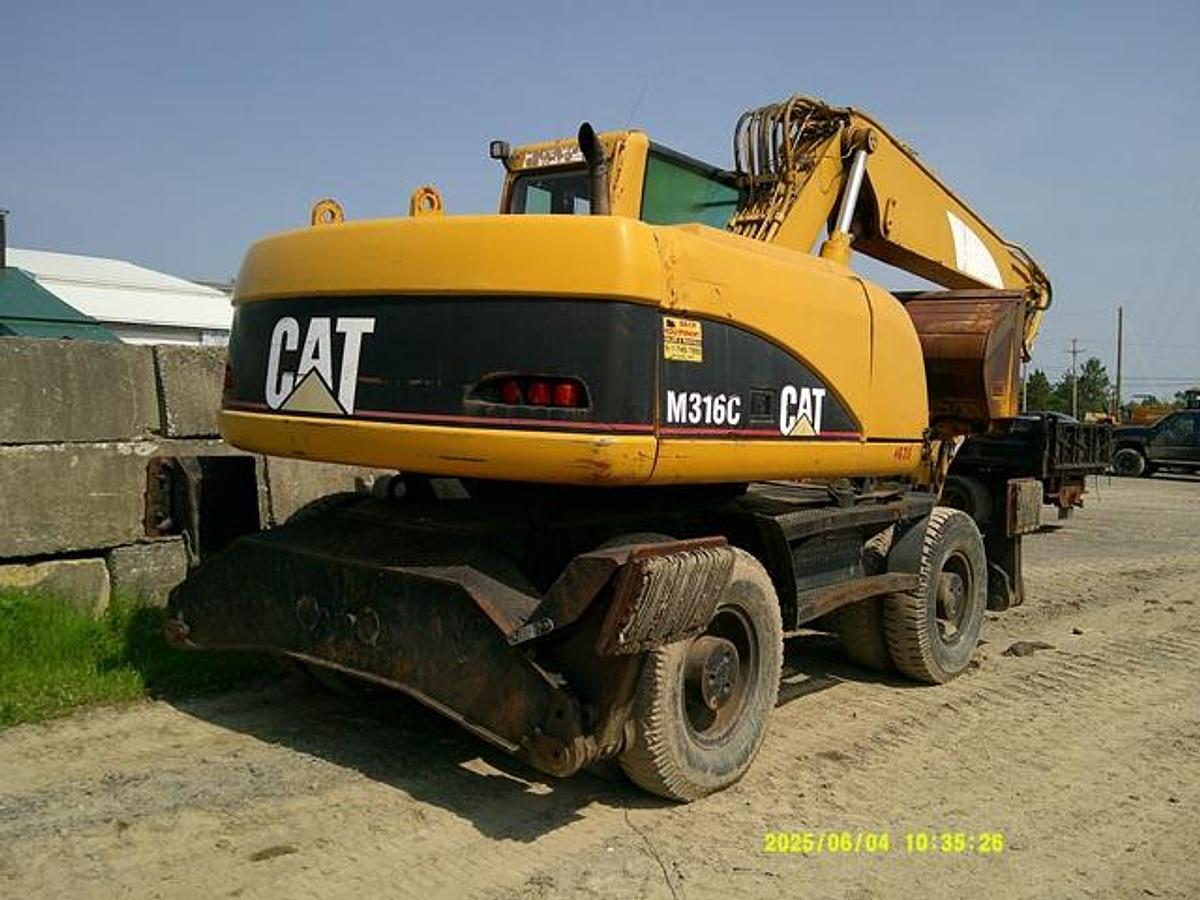 Used 2005 CATERPILLAR M316C