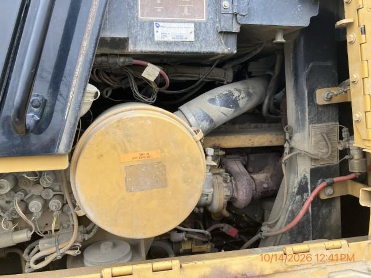 Used 2001 CATERPILLAR 963C