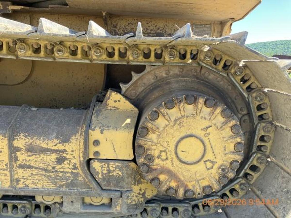 Used 2015 CATERPILLAR D4K LGP