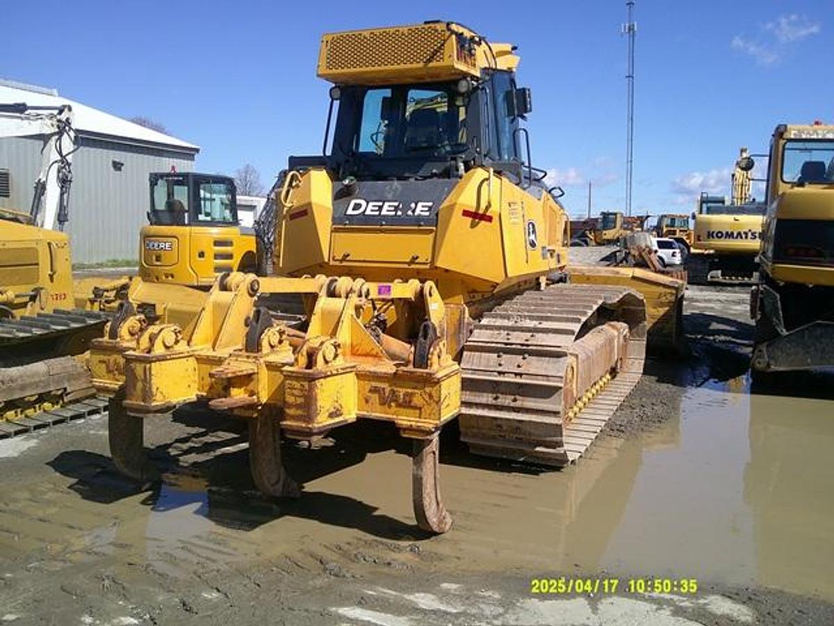 Used 2017 DEERE 850K WLT