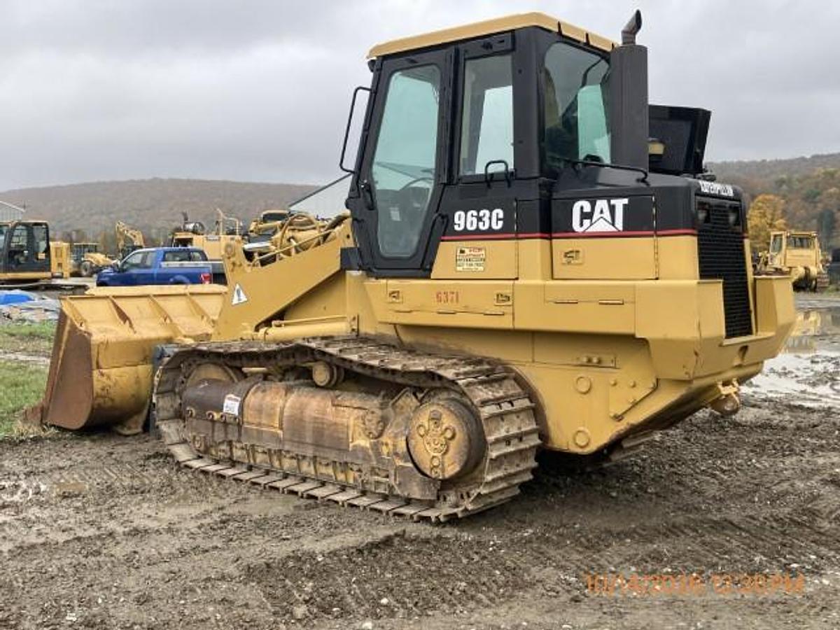 Used 2001 CATERPILLAR 963C
